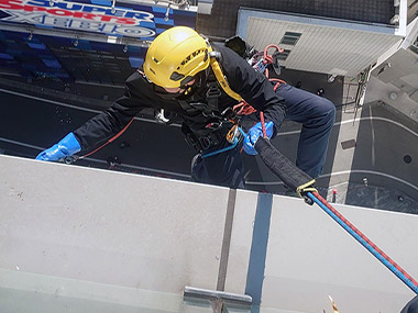 高所調査・点検・補修